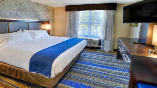 Hotel Holiday Inn & Suites Tupelo North