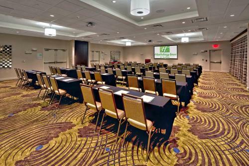 Hotel Holiday Inn & Suites Tupelo North