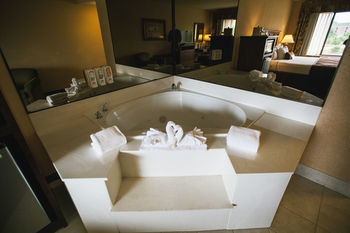 Grand Plaza Hotel Branson