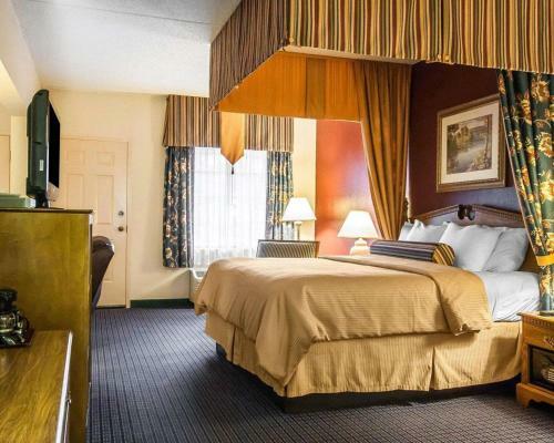 Clarion Hotel Branson