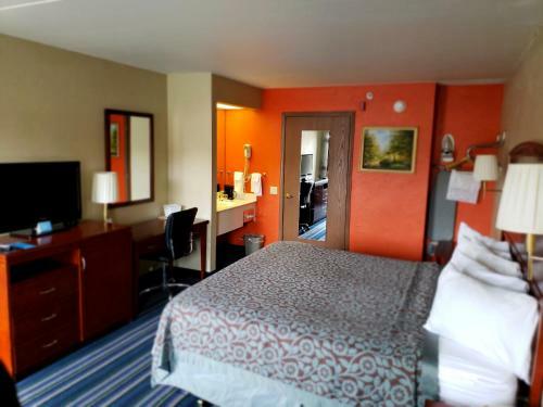 Hotel Days Inn Shepherd Of The Hills