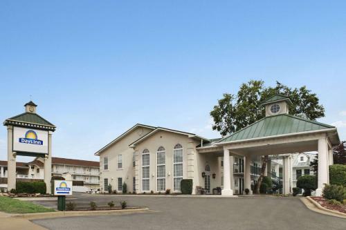 Hotel Days Inn Shepherd Of The Hills