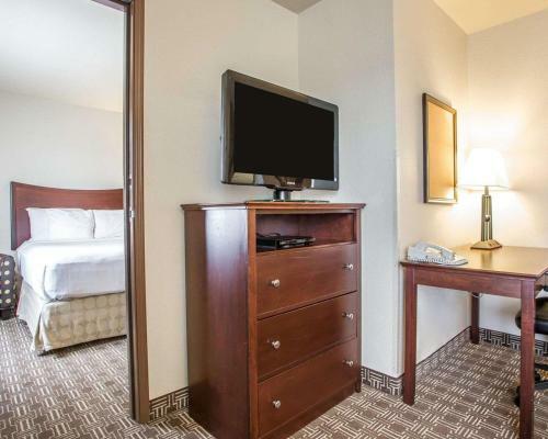 Hotel Mainstay Suites Saint Robert