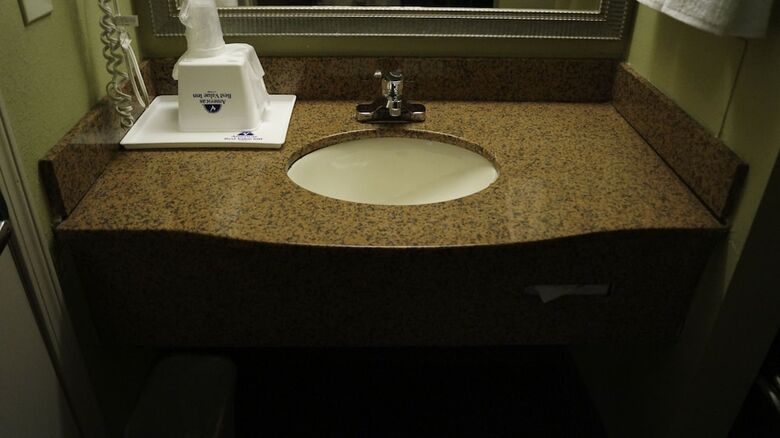 Motel Americas Best Value Inn St. Louis Downtown