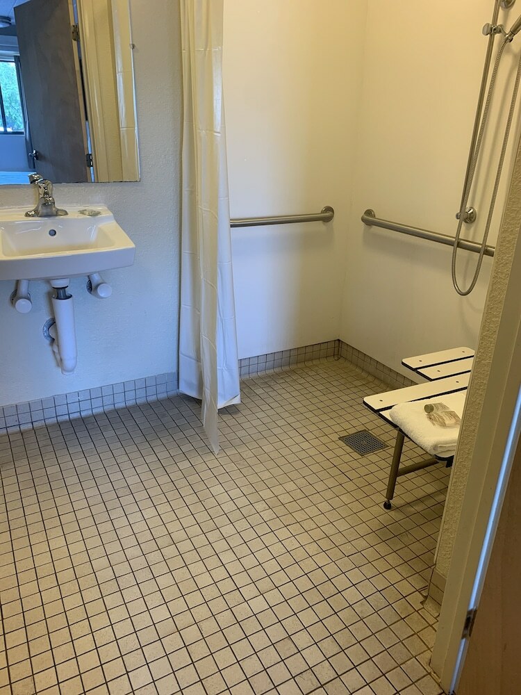 Hotel Holiday Inn St. Louis-forest Park/hampton Avenue