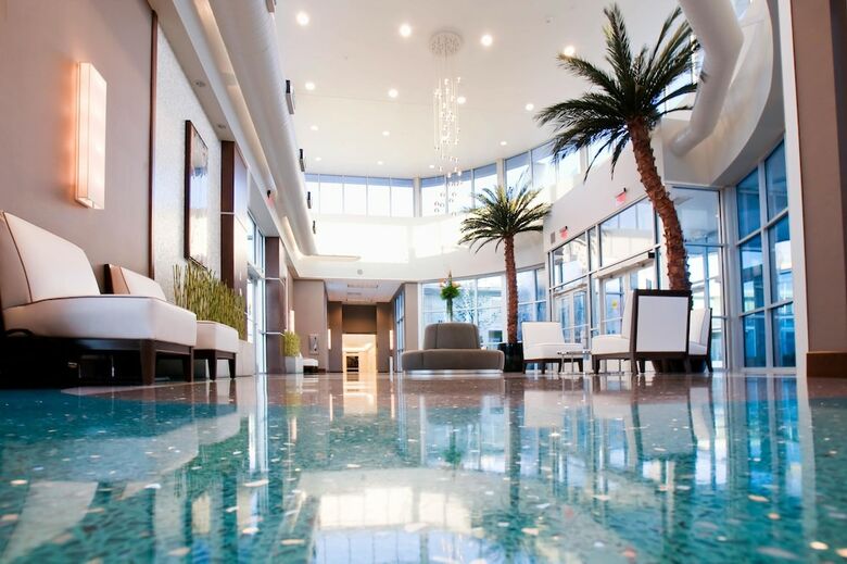 Ramada Plaza Hotel & Oasis Convention Center