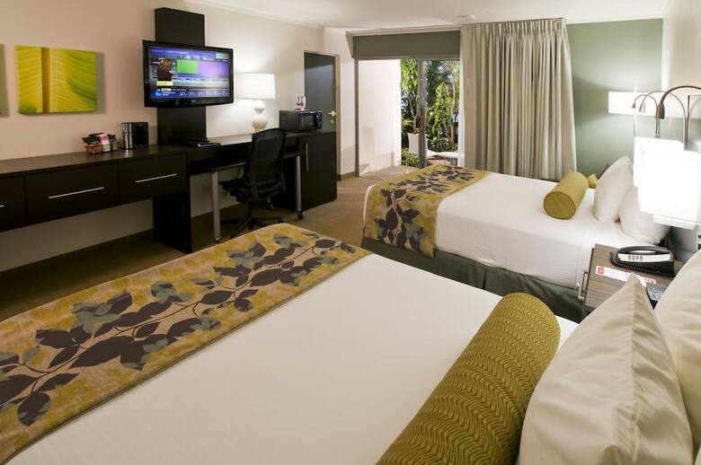 Ramada Plaza Hotel & Oasis Convention Center