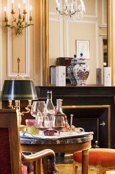 Hotel Chateau De Divonne