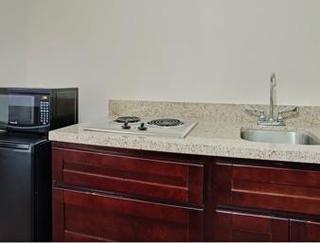 Hotel Baymont Inn And Suites