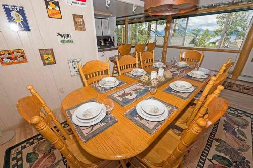 Saddle Road Holiday Home