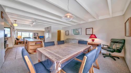 Lake Village 138