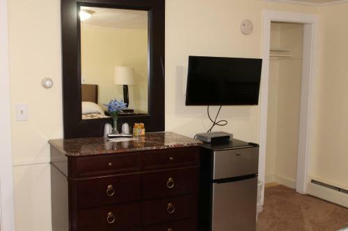 Royale Coach Motor Lodge