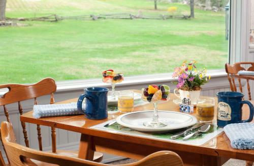 Bed & Breakfast Inn On Golden Pond