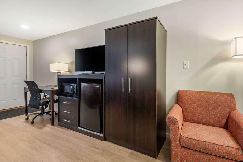Hotel Econo Lodge Inn & Suites Lincoln