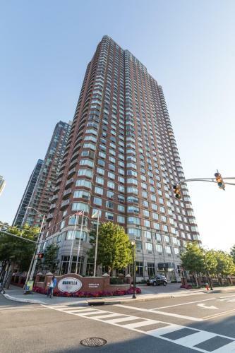 Luxury Apartments At Washington