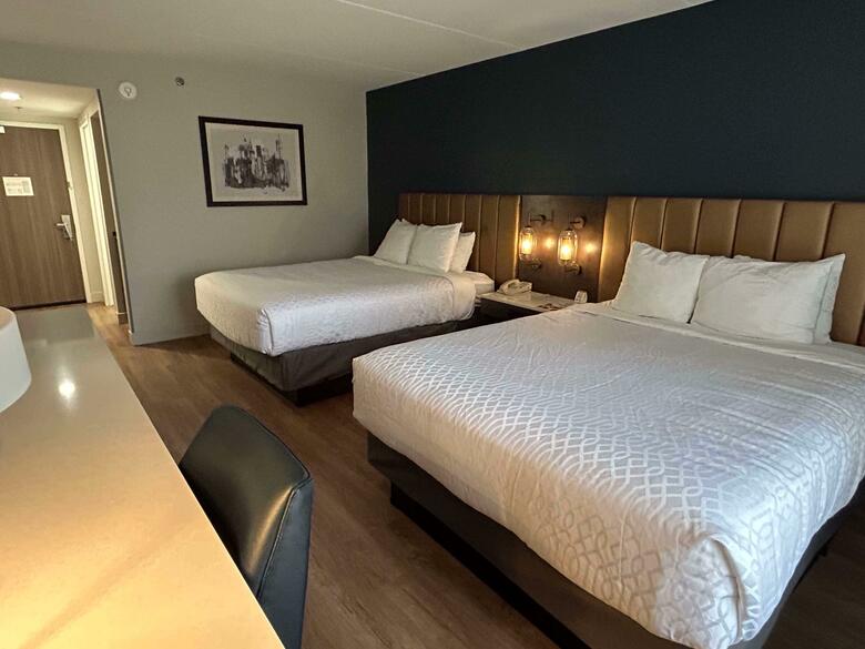 Hotel Meadowlands River Inn