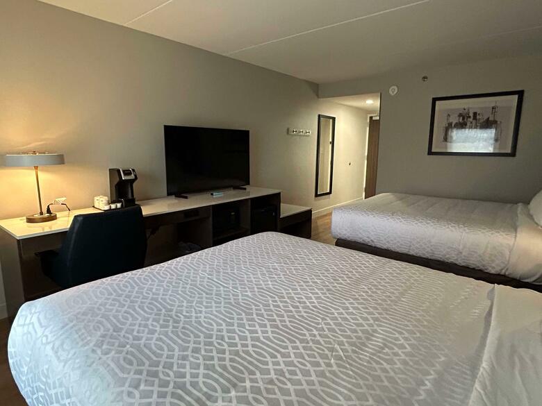Hotel Meadowlands River Inn