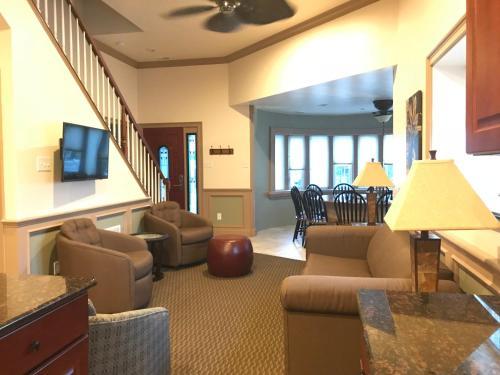 Ala Moana Motel & Suites