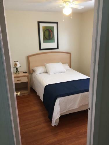 Blue Diamond Motel