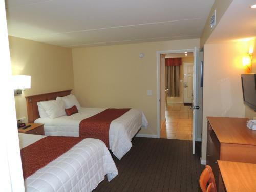 Fleur De Lis Beach Motel