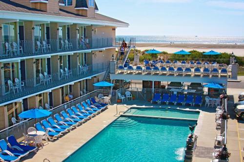 Fleur De Lis Beach Motel