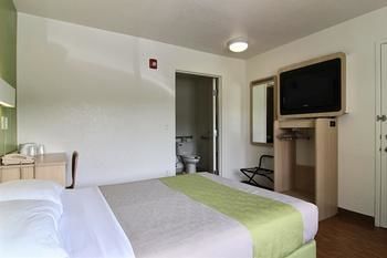 Motel 6 Albuquerque Midtown