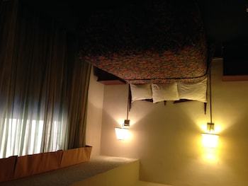 Royal Holiday Motel