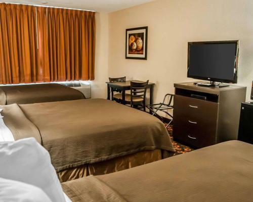 Hotel Econo Lodge Inn & Suites Santa Fe