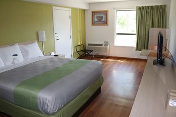 Motel 6 Binghamton