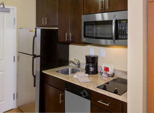 Hotel Towneplace Suites Buffalo Airport