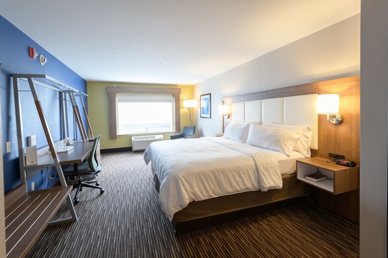 Hotel Holiday Inn Express & Suites Jamestown