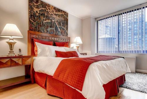 Luxury Apartments A Short Walk From Times Square