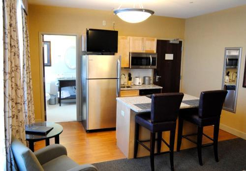 Posada The Parker Inn And Suites
