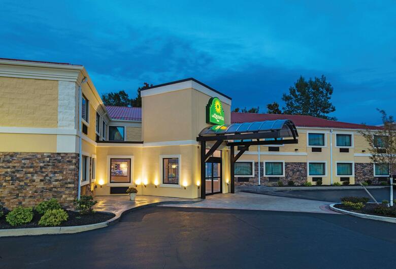 Hotel La Quinta Inn Buffalo Airport