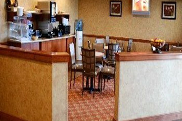 Hotel La Quinta Inn Buffalo Airport