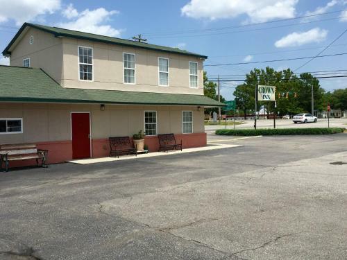 Motel Crown Inn - Fayetteville