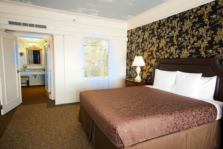O. Henry Hotel