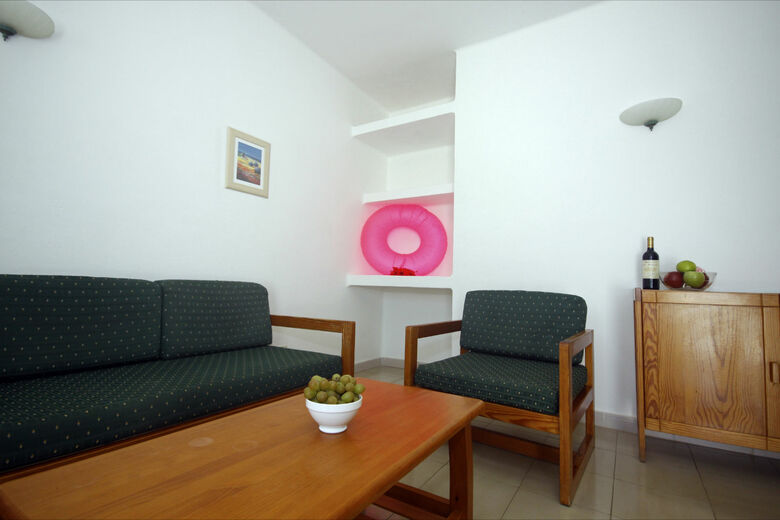 Apartamentos Luz Y Mar