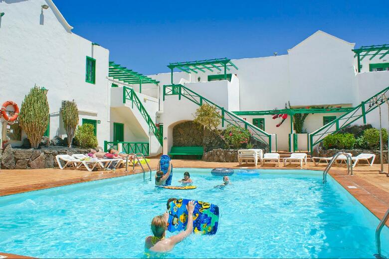 Apartamentos Celeste