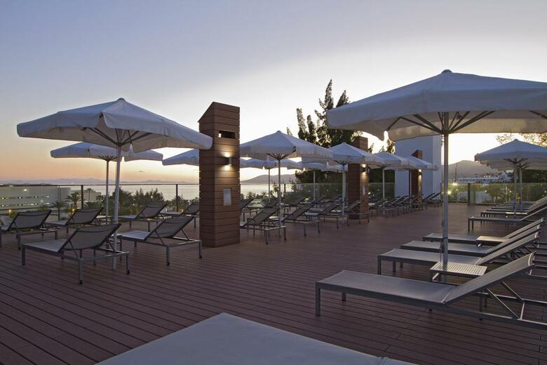Plus Fariones Apartamentos