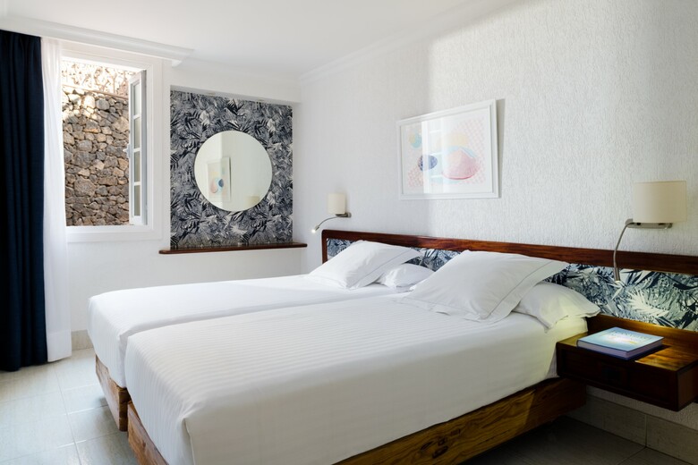Plus Fariones Apartamentos