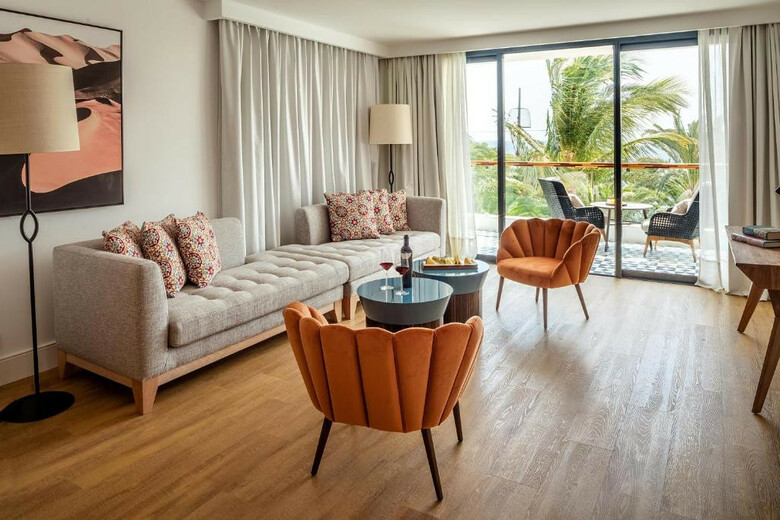 Hotel Fariones