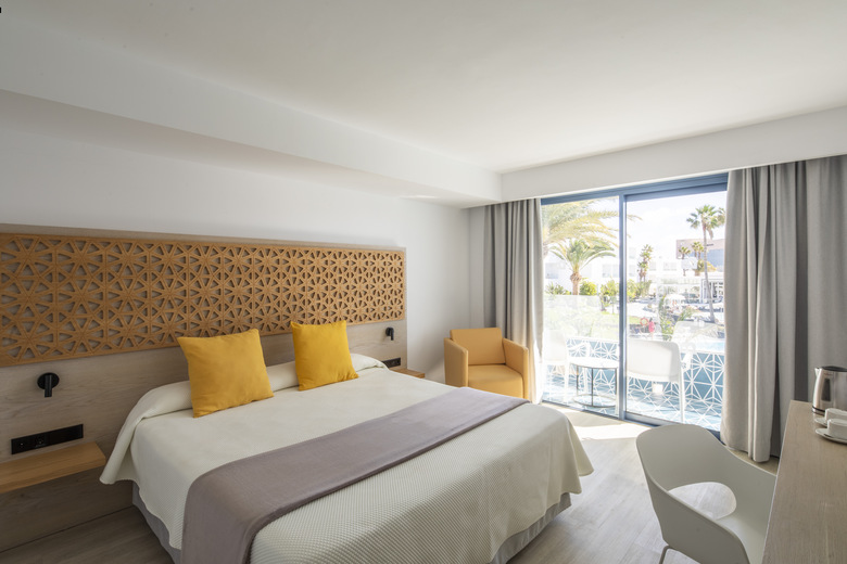 Hotel Oasis Lanz Beach Mate