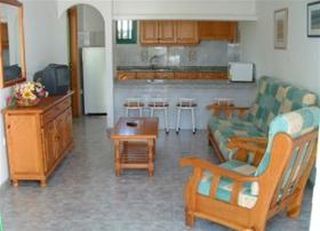 Apartamentos Lanzasur Club
