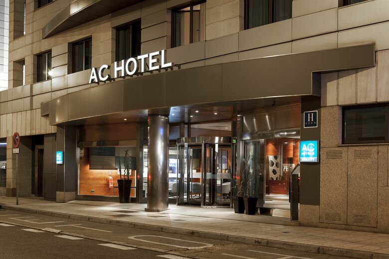 AC Hotel Le�n San Antonio By Marriott