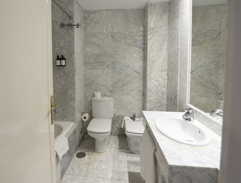 Hotel Barcel� Le�n Conde Luna