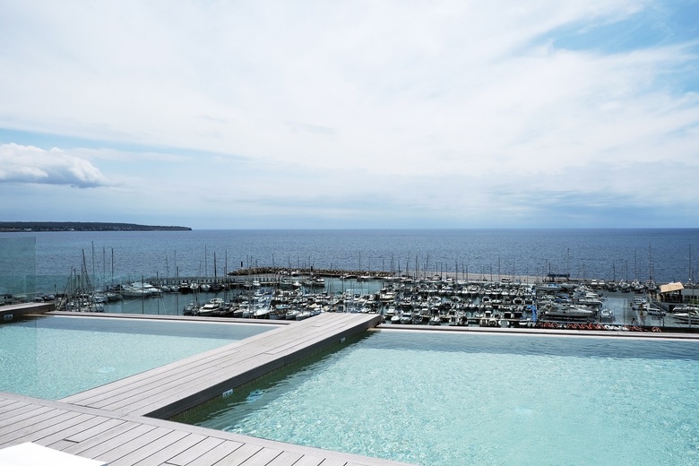 Hotel Las Arenas