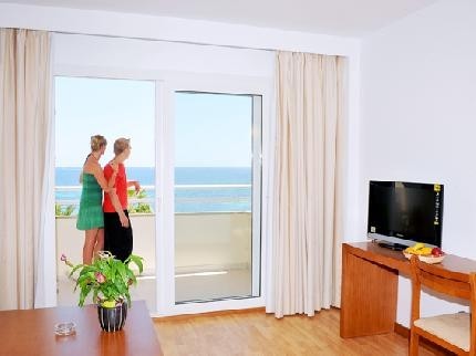Aparthotel Cap De Mar