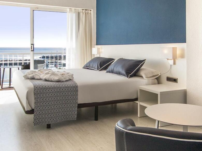 Hotel Catalonia Del Mar