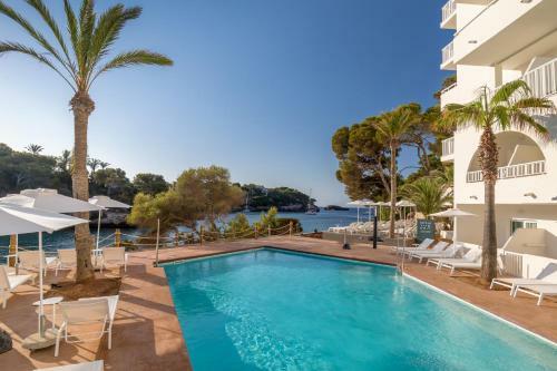 Hotel Barcel� Ponent Beach
